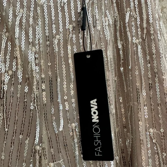 NWT Fashion Nova Out All Night Sequin Pant in Color Cream Size Small NEW BRIDAL - Picture 6 of 6